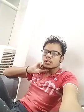 sexybobby13 online show from February 14, 2026, 9:28 am