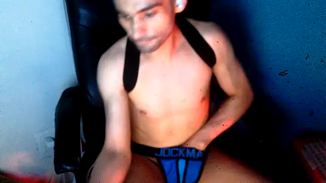 highinhtxx online show from March 11, 2026, 11:44 pm