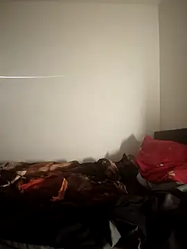 Snapshot of CoMiZrobiszJakMnieZlap666 chatting on October 16, 2025, 11:06 pm CoMiZrobiszJakMnieZlap666 online show from October 16, 2025, 11:06 pm