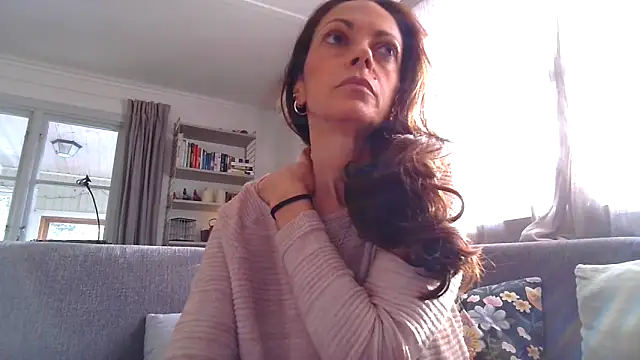 Snapshot of LoveAndRopes chatting on March 3, 2026, 8:31 am LoveAndRopes online show from March 3, 2026, 8:31 am