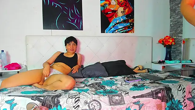 Arisia78Mia online show from October 21, 2025, 4:02 am