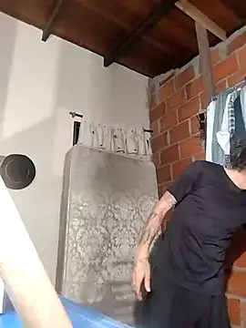 Snapshot of monroedelrey chatting on February 14, 2026, 12:40 am monroedelrey online show from February 14, 2026, 12:40 am