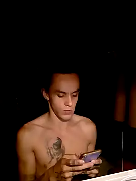 Snapshot of monroedelrey chatting on February 15, 2026, 7:05 am monroedelrey online show from February 15, 2026, 7:05 am