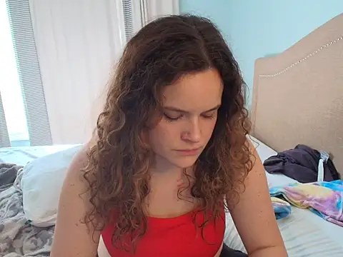 ClaireZX online show from October 12, 2025, 8:52 pm