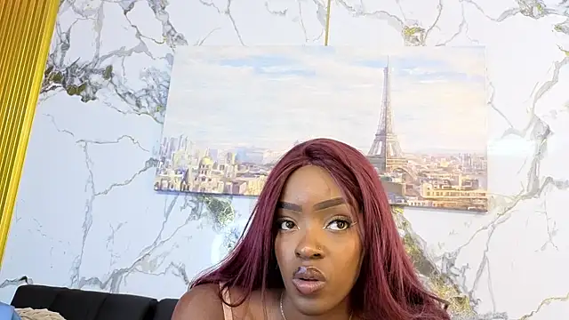 Nahomy Smiths aws online show from November 24, 2025, 9:47 pm