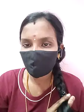 Snapshot of Tamil_Monika chatting on October 10, 2025, 6:29 pm Tamil Monika online show from October 10, 2025, 6:29 pm