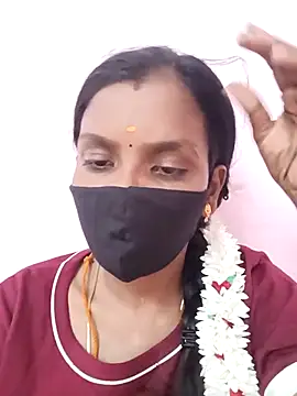 Snapshot of Tamil_Monika chatting on October 11, 2025, 10:14 am Tamil Monika online show from October 11, 2025, 10:14 am