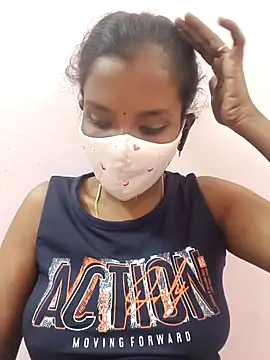 Snapshot of Tamil_Monika chatting on March 10, 2026, 7:24 am Tamil Monika online show from March 10, 2026, 7:24 am