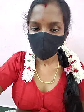Snapshot of Tamil_Monika chatting on March 19, 2026, 8:18 am Tamil Monika online show from March 19, 2026, 8:18 am