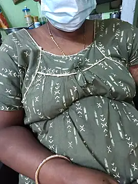 Snapshot of Tamilselviroja- chatting on November 8, 2025, 3:56 pm Tamilselviroja- online show from November 8, 2025, 3:56 pm