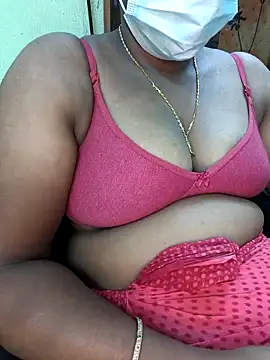 Snapshot of Tamilselviroja- chatting on November 24, 2025, 4:18 pm Tamilselviroja- online show from November 24, 2025, 4:18 pm