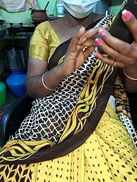 Snapshot of Tamilselviroja- chatting on November 29, 2025, 3:48 pm Tamilselviroja- online show from November 29, 2025, 3:48 pm