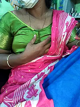 Snapshot of Tamilselviroja- chatting on December 2, 2025, 2:45 pm Tamilselviroja- online show from December 2, 2025, 2:45 pm