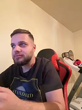 KingAdonisss online show from October 22, 2025, 12:49 pm