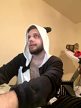 KingAdonisss online show from October 31, 2025, 2:07 pm