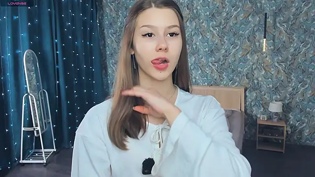 MondoNeko online show from January 15, 2026, 7:02 am