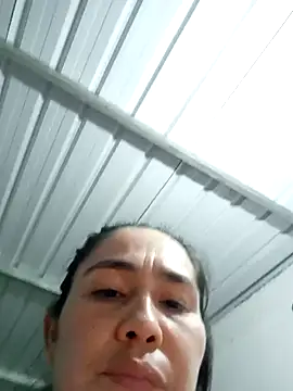 single-mother-indecent- online show from October 19, 2025, 9:48 pm