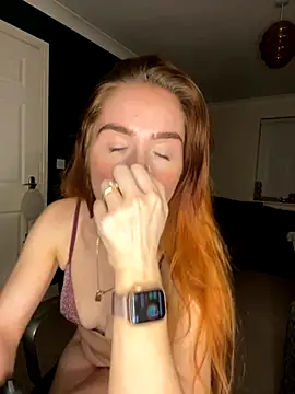 Cherry-L-28 online show from October 19, 2025, 7:58 pm