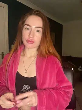 Cherry-L-28 online show from November 23, 2025, 8:52 pm