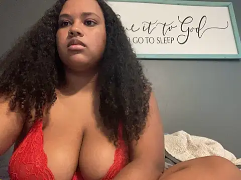 nicolette356 online show from October 20, 2025, 11:38 pm