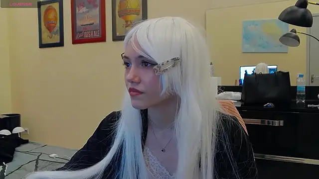 MissKotomiss online show from October 5, 2025, 9:24 pm
