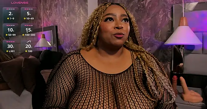 Snapshot of Fenty_melo chatting on October 9, 2025, 8:18 pm Fenty melo online show from October 9, 2025, 8:18 pm