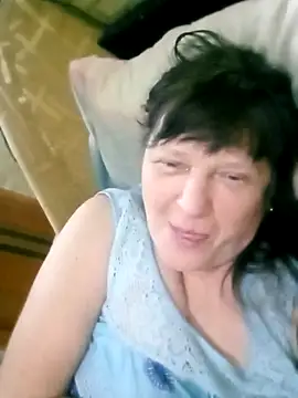 Apeesynka55211 online show from April 2, 2026, 1:47 am