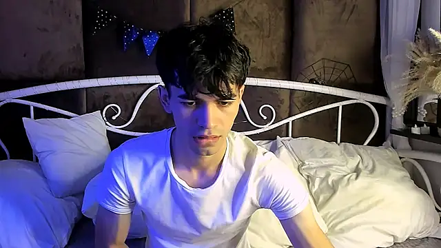 JaremyHarris online show from November 3, 2025, 9:05 pm