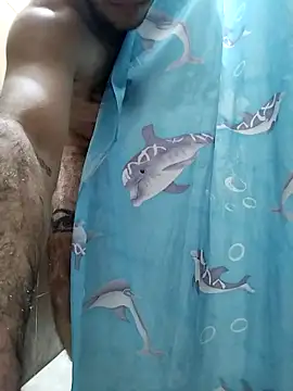 Valen Squirt04 online show from December 17, 2025, 7:20 pm