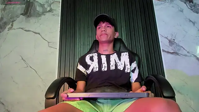 milo crave online show from October 1, 2025, 12:44 pm