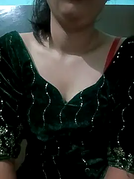 Pihu-56 online show from October 29, 2025, 1:52 am