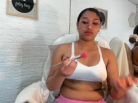 Keilasex 01 online show from October 13, 2025, 2:39 pm