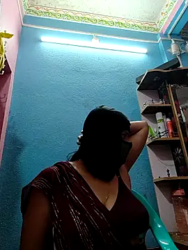 somadey1 online show from October 3, 2025, 5:26 am