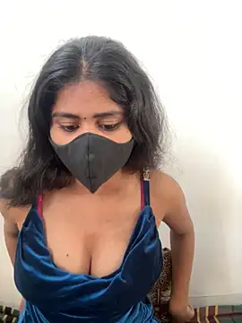 sexy-riya43 online show from December 1, 2025, 10:09 am