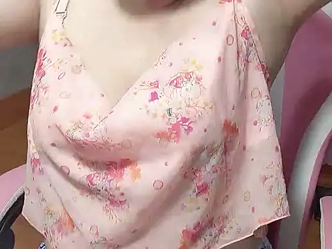 Snapshot of Sunna104 chatting on March 6, 2026, 5:20 pm Sunna104 online show from March 6, 2026, 5:20 pm