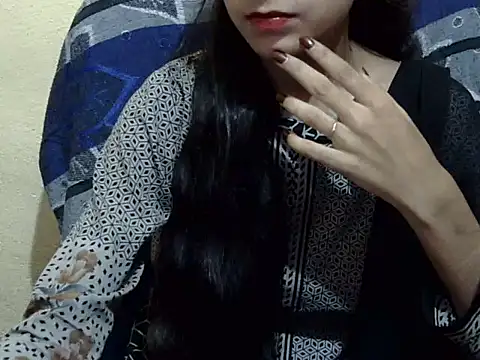 Snapshot of Shazi_1 chatting on November 6, 2025, 1:56 pm Shazi 1 online show from November 6, 2025, 1:56 pm