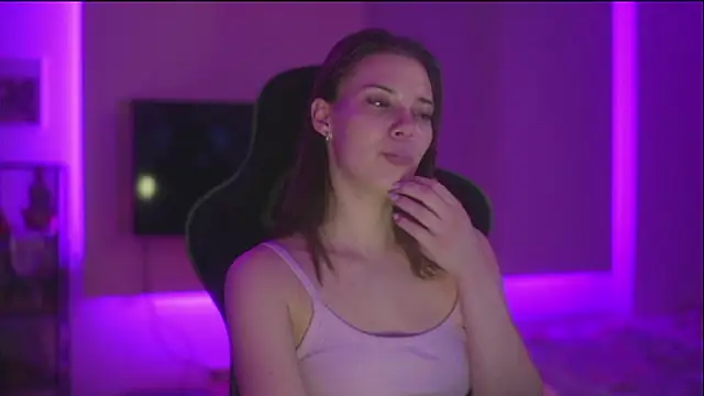 Snapshot of CandyStorm chatting on February 23, 2026, 9:56 pm CandyStorm online show from February 23, 2026, 9:56 pm