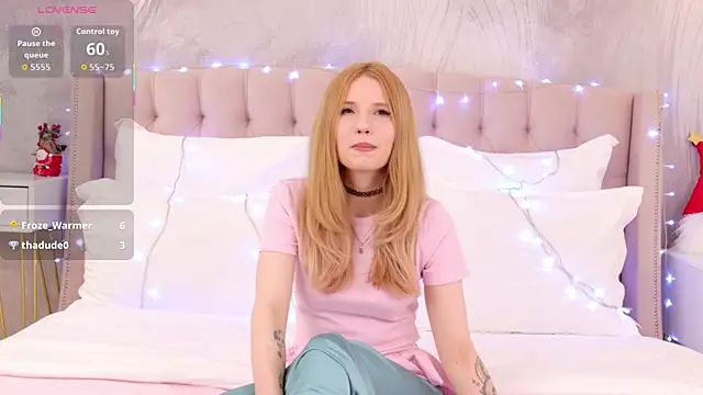 MelissaLiss online show from December 17, 2025, 3:07 pm