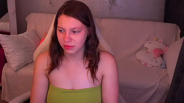 FuckMeDoll  online show from October 9, 2025, 7:23 pm