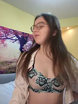 Snapshot of JennyVego chatting on May 8, 2026, 11:54 pm JennyVego online show from May 8, 2026, 11:54 pm