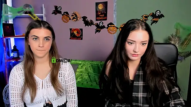 lina fox12 online show from November 3, 2025, 1:12 pm