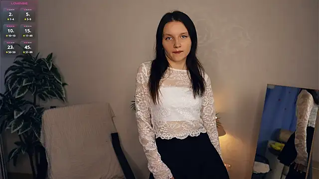 JanellHousen online show from October 27, 2025, 5:33 am