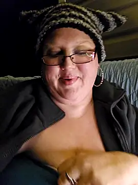 Budd Bunney online show from October 28, 2025, 12:14 am