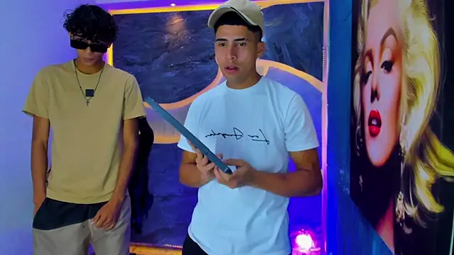 Snapshot of The_Boy_King chatting on October 7, 2025, 4:42 am The Boy King online show from October 7, 2025, 4:42 am