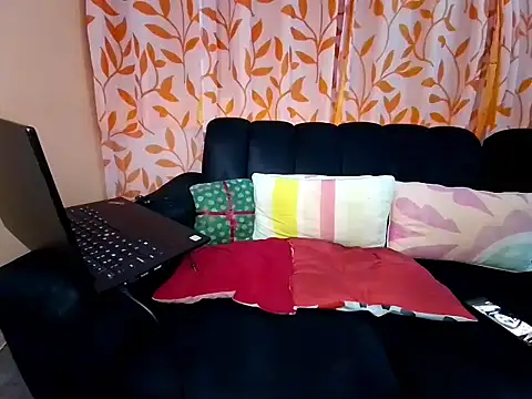 fayola20 online show from December 2, 2025, 11:11 pm