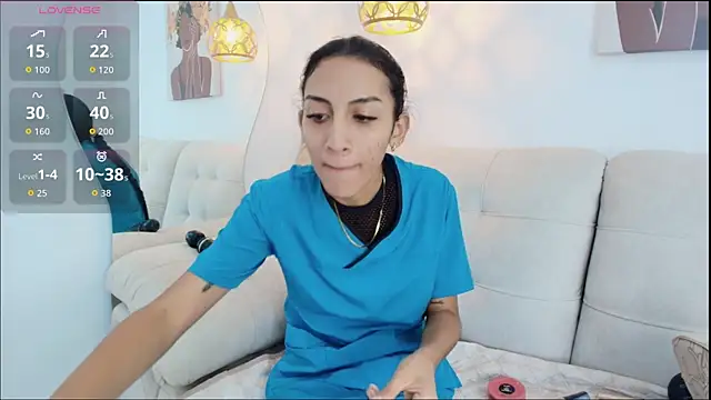 Samara Smith04 online show from November 25, 2025, 2:28 pm