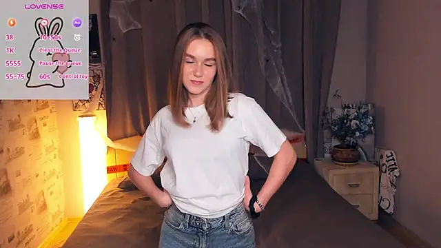 TienKnous online show from November 7, 2025, 7:03 pm