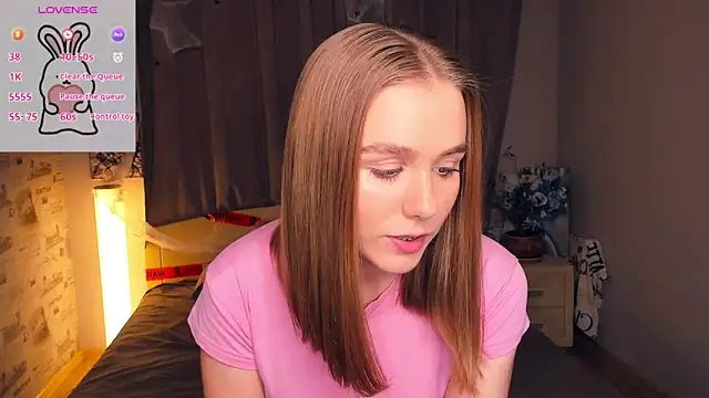 TienKnous online show from November 12, 2025, 7:13 pm