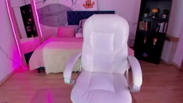 Goth Alice online show from November 3, 2025, 7:26 pm