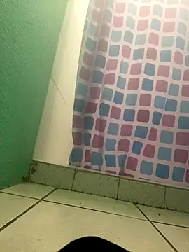 feetbooy online show from December 1, 2025, 1:32 am